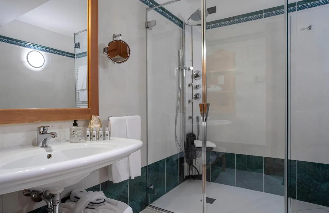 Hotel Chalet Del Sogno-1